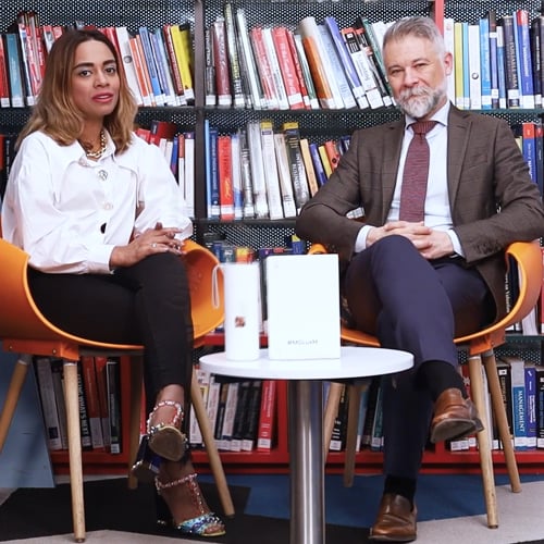 Learn-from-our-distinguished-faculty