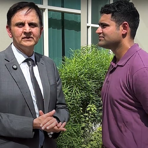 VIDEO-1_Latest-News-and-Student-Blogs-&-Student-Life-SP-Jain-Global