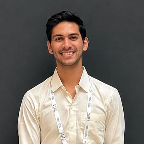 Chirag-Sethi-SP-Jain-Global-BDS-student