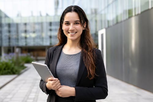 should-bba-grads-pursue-an-mba-immediately