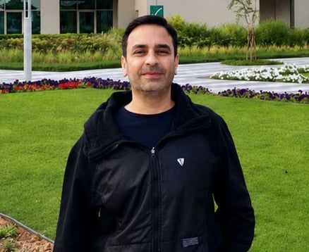Amit-Bhatia-EMBA-student-experience-in-Dubai-SP-Jain-Global