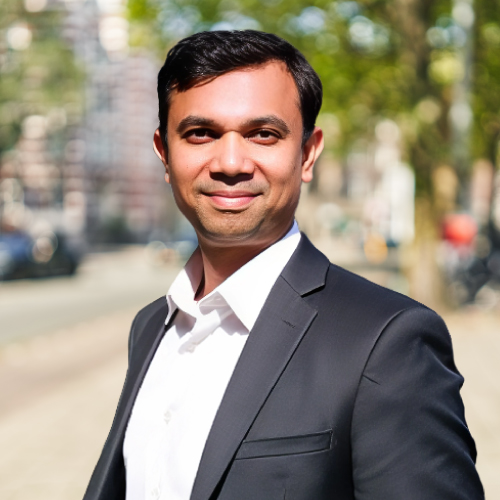 Dr. Aditya Narvekar, Assistant Professor and Deputy Director of the Bachelor of Data Science Program at SP Jain Global