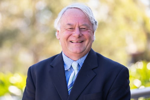 Dr-John-Lodewijks-SP-Jain-Global-Faculty-digital-economy-article-Inside-Image