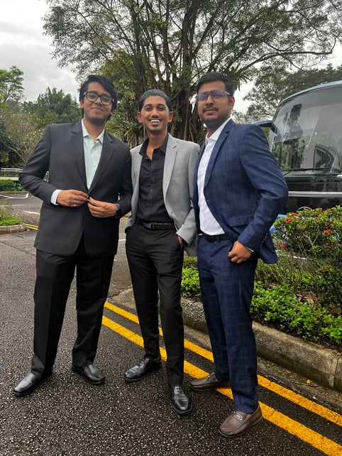 Rishabh-Patawri-SP-Jain-Global-MGB-student-life-experience-Dubai-Singapore-London-journey (1)