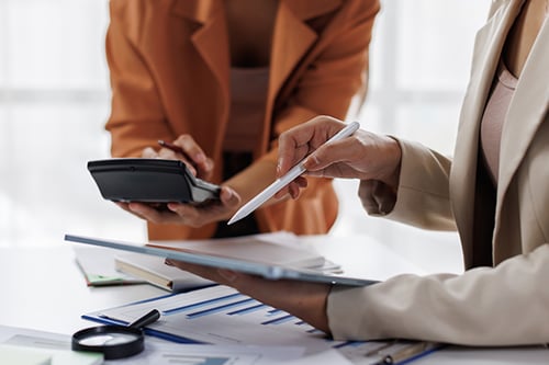 SP-Jain-Global-article-on-finance-degree-in-Hans-India