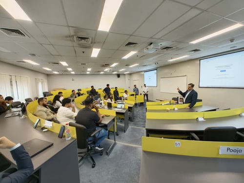 Student-Strategy-Club-StratBuzz-at-SP-Jain-Global (3)