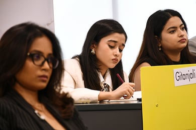 Vogue-India-Masterclass-with-Rochelle-Pinto-and-Ankita-Brahmi-Luxury-MGLuxM-students-SP-Jain-Global-3