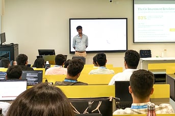 guest-session-by-Dr-Sharan-Asher-Director-Eragon-Ventures-with-SP-Jain-Global-for-MFWM-students-Inside-Images-3