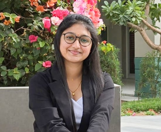 Jahnavi Vootla, SP Jain BBA student sharing her experience in Singapore, Dubai, and Sydney