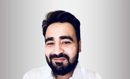 Maulik Sadhwani (EMBA 2022) shares his SP Jain experience