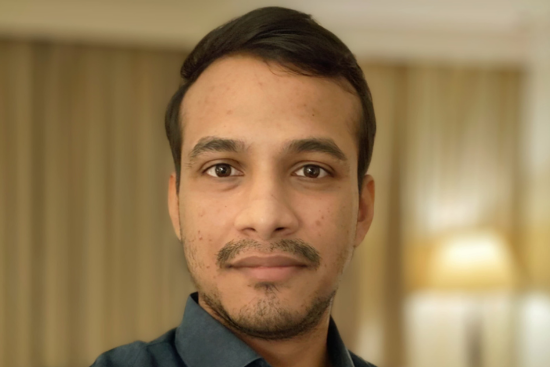 From Domain Expert to Business Leader: A Telco Analyst’s EMBA Experience