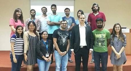 Postgraduate Students at Singapore Participate in a Fintech Workshop