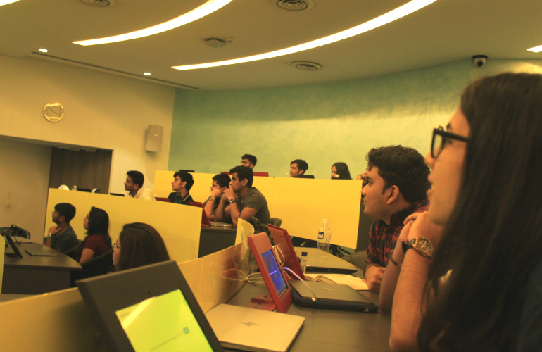 Dhanushkodi Sivanandhan, Mumbai’s former Police Commissioner, hosts a session for SP Jain’s BBA