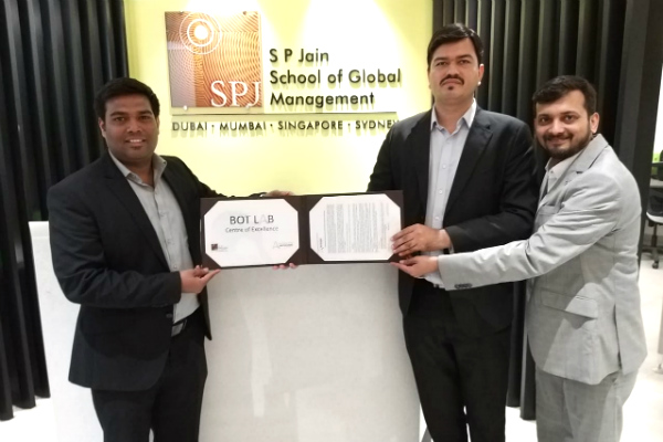 Mr. Vaibhav Dhumal (from Automation Anywhere who represented Mr. Bob Baker, Vice President – Corporate Operations at Automation Anywhere), Mr. Vikram Pandya, Program Director – Fintech at SP Jain, and Mr. Pritesh Zaveri, Head Student Recruitment (PG Programs) at SP Jain