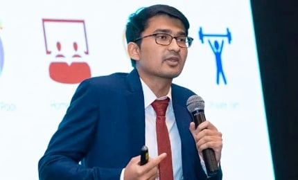 Raghav Bansal (BEC’18) presents his business idea at GITEX & RAG Ecosystem Launch