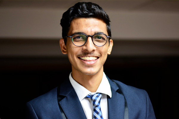 SP Jain student, Manthan Shah (BBA’18)