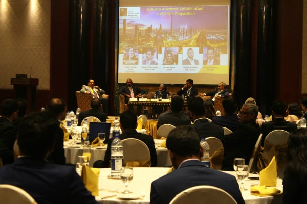 Dr. Dhrupad Mathur, Deputy Director - Faculty Management and Associate Professor at SP Jain; Mr. Charith Shanaka - Majid Al Futtaim; Ms. Reefat Maniar, Practice Manager - Crowe; Mr. Subash Shanmugam, Associate Director - Protiviti ME; and Mr. Shailen Shukla, Head of Logistics - Jumbo Electronics Company during the panel discussion on ‘Industry Academic Collaboration: A Win-Win Proposition